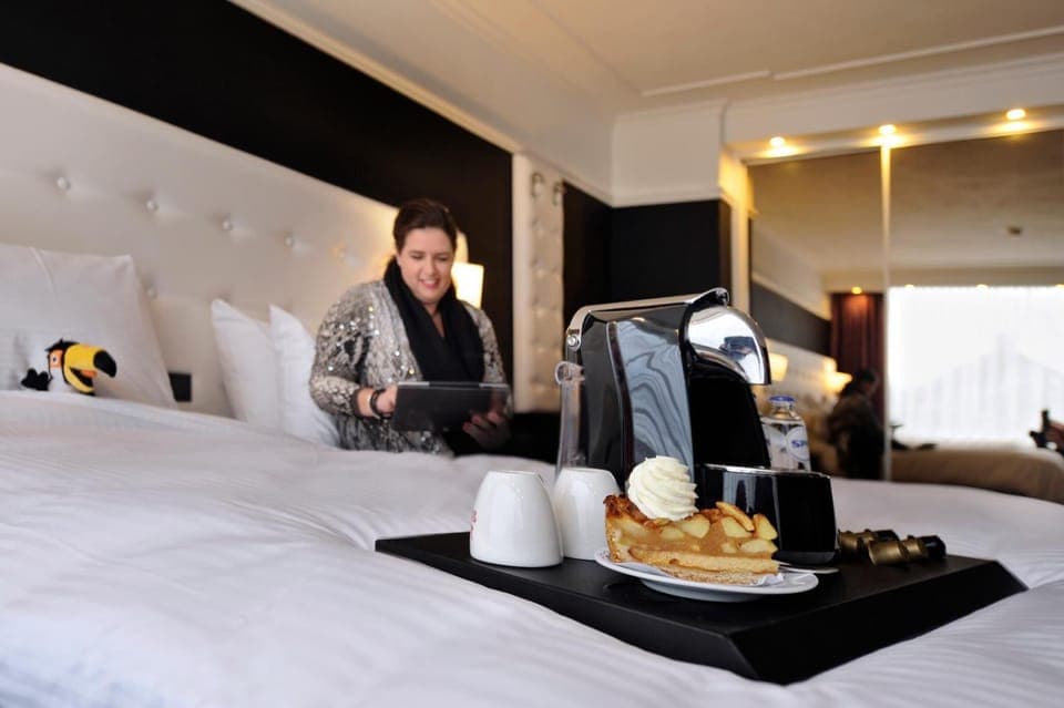 Desk, iron/ironing board, free WiFi, bed sheets