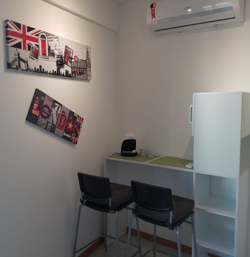 Apartment | Private kitchenette | Fridge, microwave, oven, stovetop