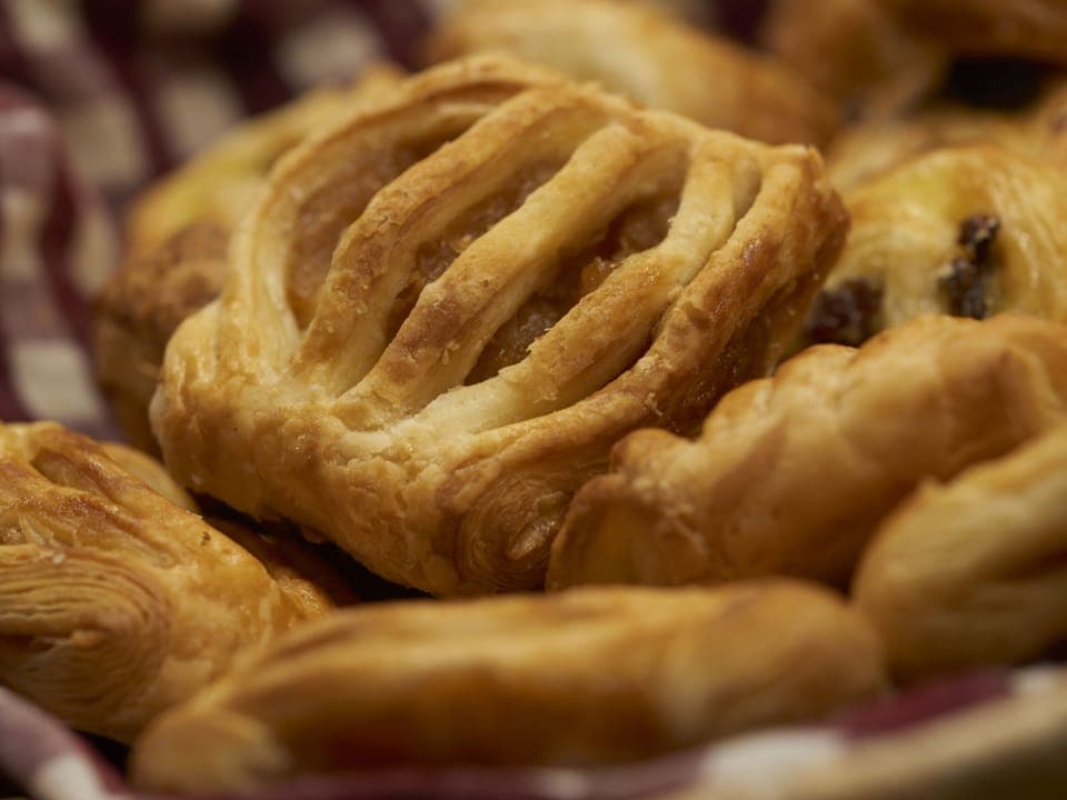 Daily buffet breakfast (EUR 12.50 per person)