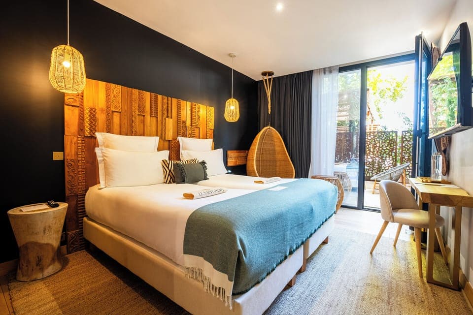 Superior Terrace Room | Premium bedding, minibar, in-room safe, individually decorated