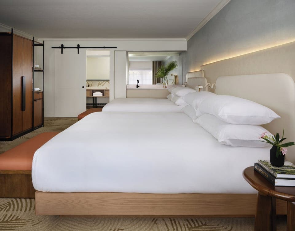 Frette Italian sheets, premium bedding, pillowtop beds, in-room safe