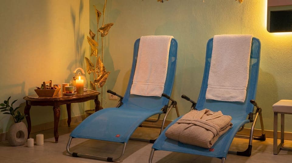Couples treatment rooms, deep-tissue massages, prenatal massages