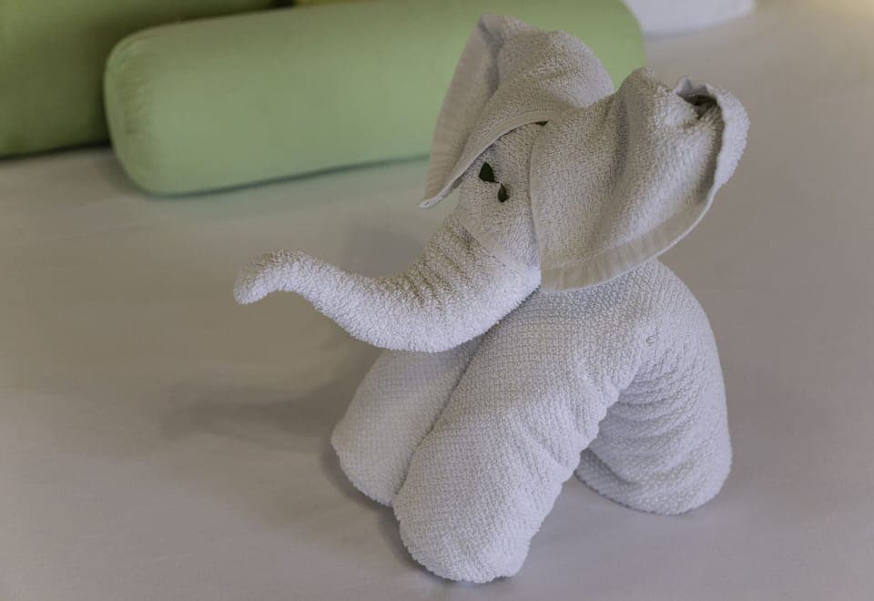 Deluxe Room, 1 Bedroom, Garden View | Minibar, in-room safe, desk, rollaway beds