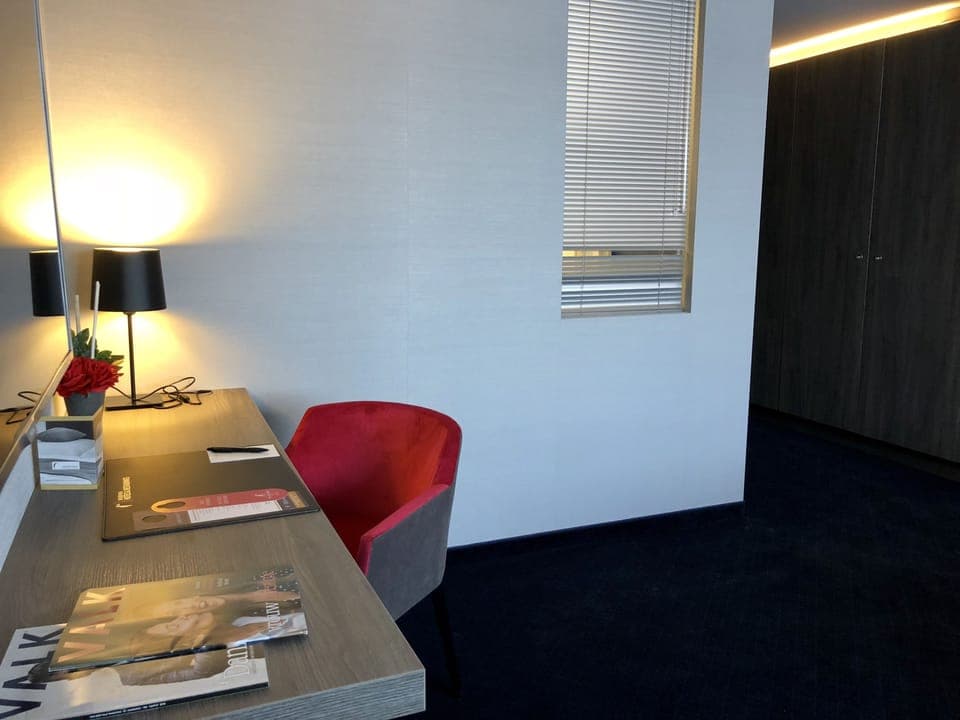 Executive Room, Private Bathroom | Minibar, blackout drapes, soundproofing, free WiFi