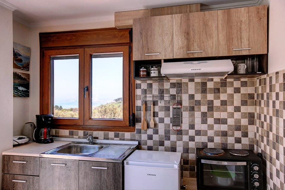 Elite Villa, Multiple Bedrooms, Private Pool, Sea View | Private kitchenette | Fridge, oven, stovetop, coffee/tea maker