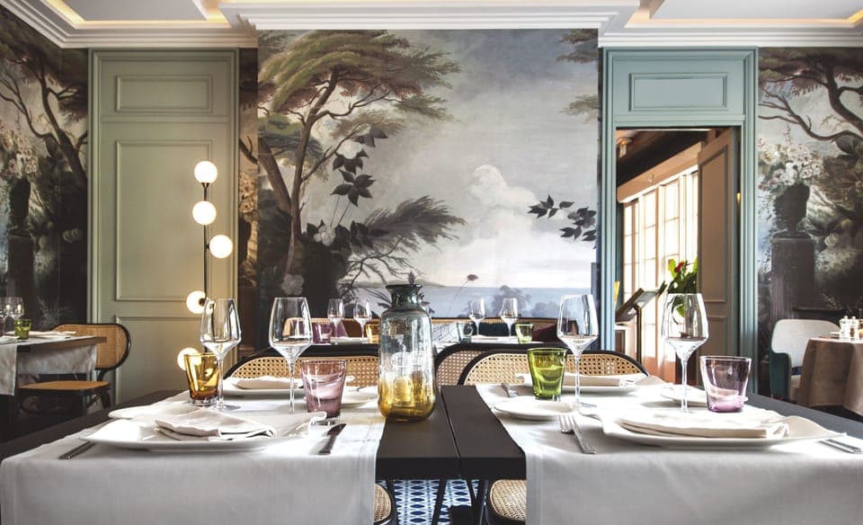 Daily buffet breakfast (EUR 24 per person)