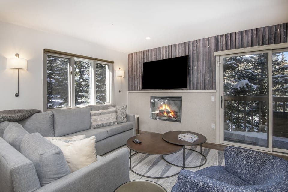 Condo, 1 Bedroom | Living area | TV