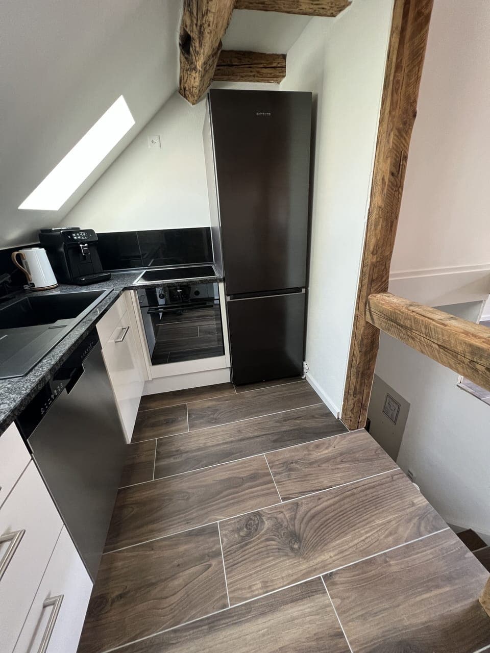 Apartment (Apartment Suite) | Private kitchen | Espresso maker, coffee/tea maker, electric kettle