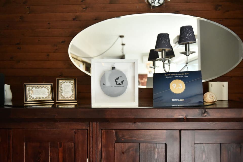 Lunch and dinner served, Mediterranean cuisine