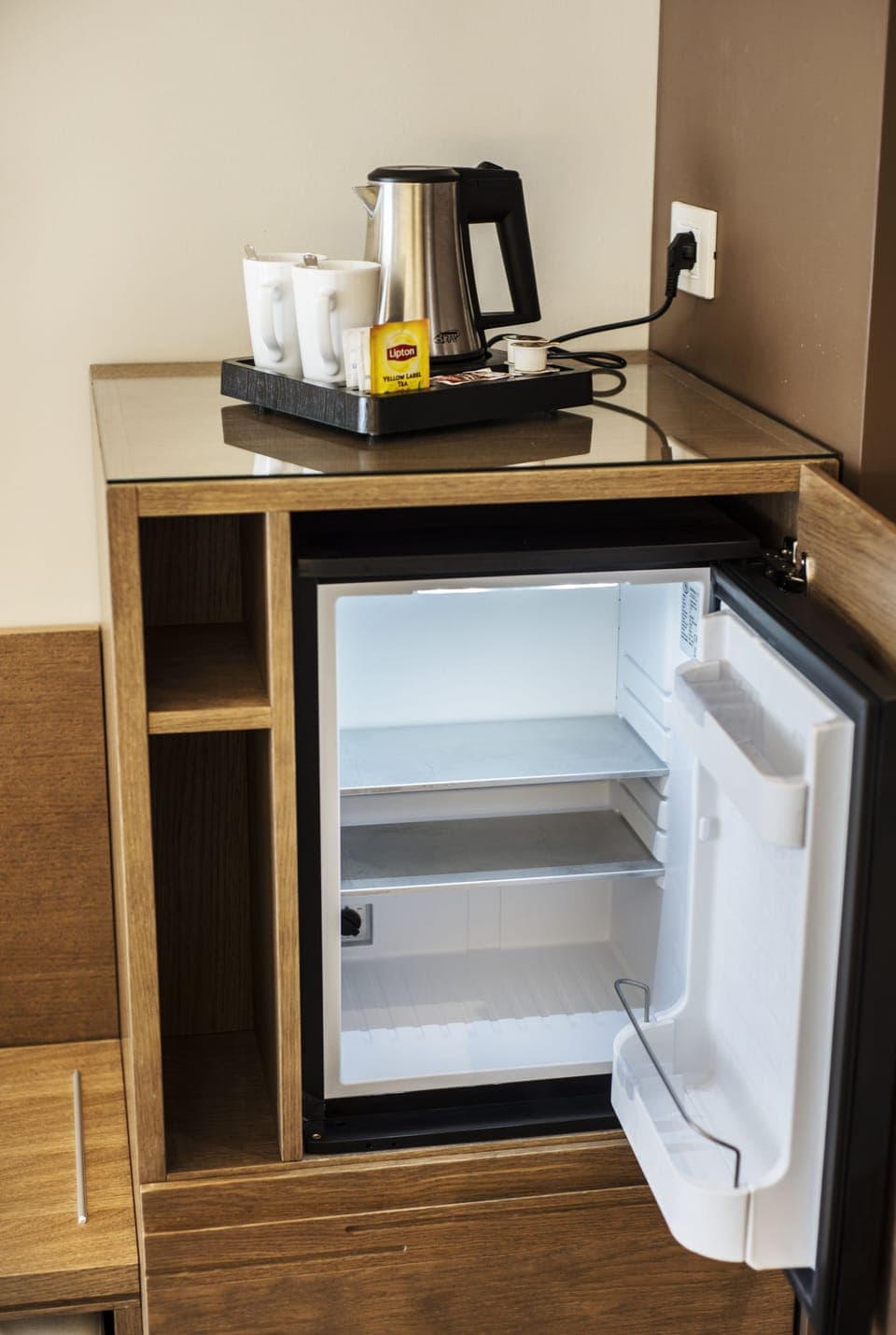 Junior Suite, Balcony | Mini-refrigerator
