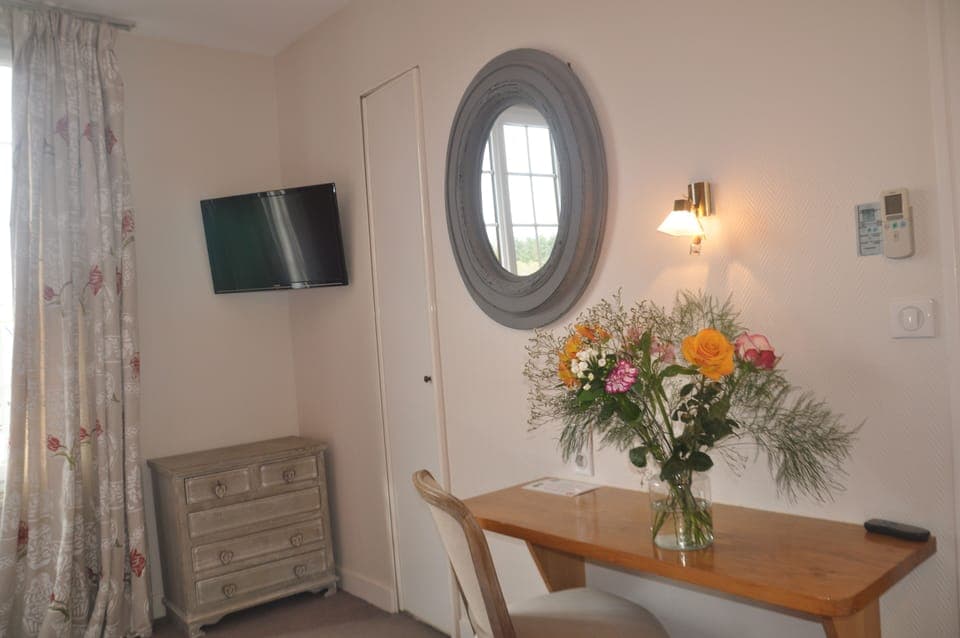 Twin Room | Living area