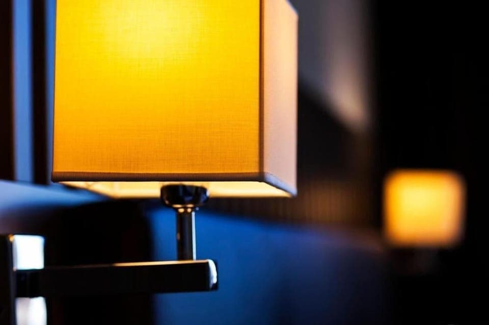 Down comforters, minibar, in-room safe, desk