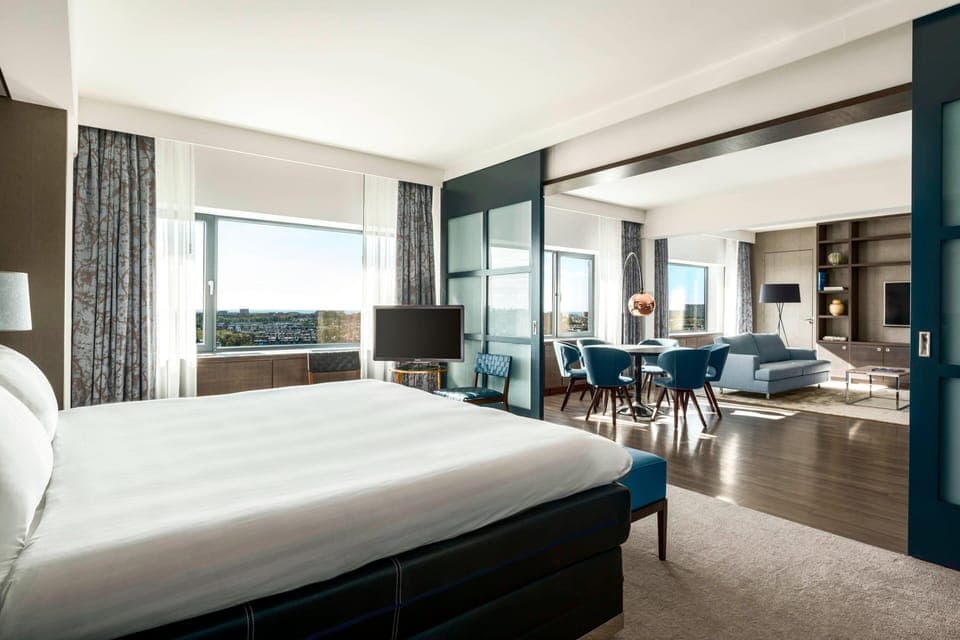 Presidential Suite, 1 King Bed | Minibar, in-room safe, desk, laptop workspace
