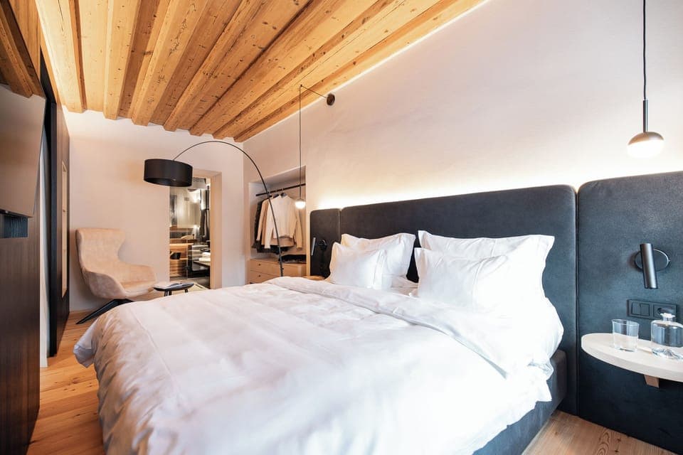 BIG STUDIO WELLNESS | Minibar, in-room safe, blackout drapes, soundproofing