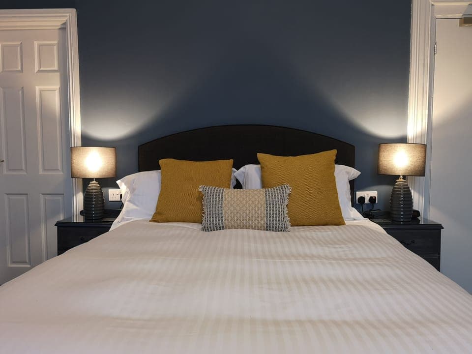 Superior Double Room, 1 King Bed (Large) | Hypo-allergenic bedding, individually decorated, blackout drapes