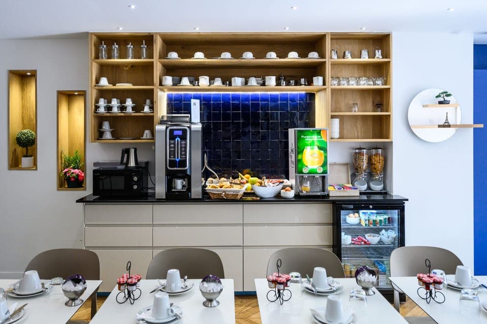 Daily buffet breakfast (EUR 12 per person)