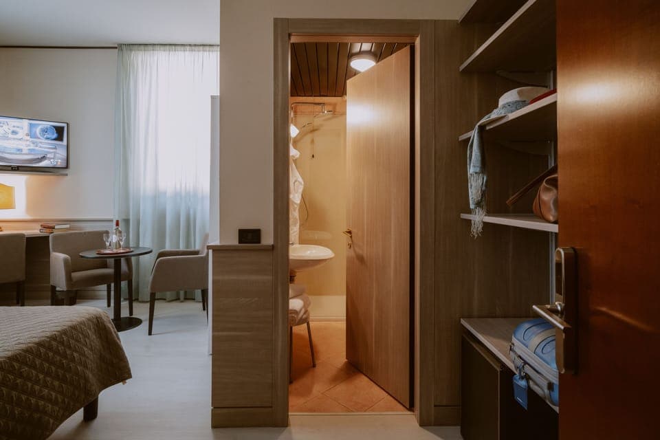 Minibar, in-room safe, desk, blackout drapes