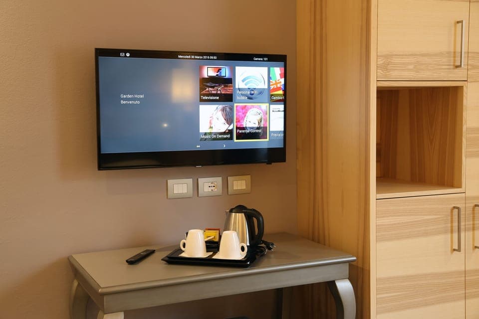 Triple Room | Premium bedding, in-room safe, desk, soundproofing