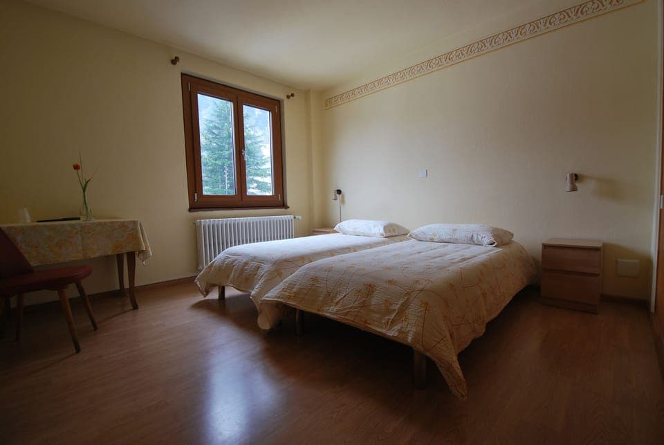 Apartment | Desk, soundproofing, cribs/infant beds, free WiFi