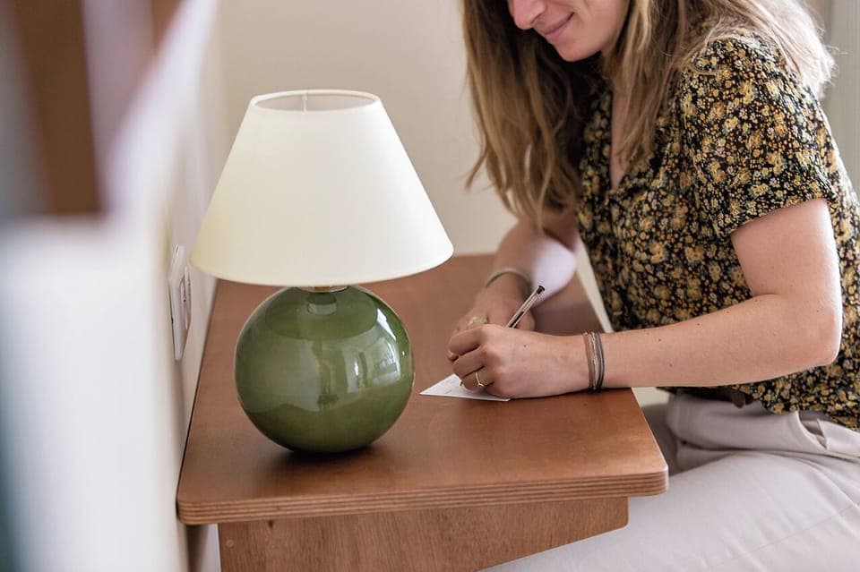 Premium bedding, individually decorated, individually furnished, desk