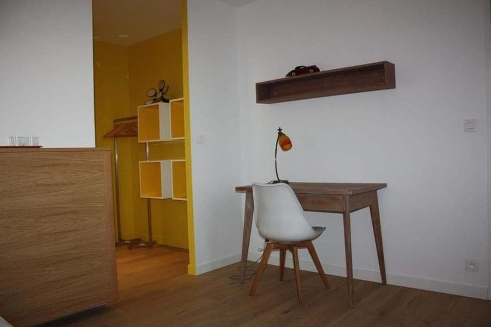 Double Room | Individually decorated, individually furnished, blackout drapes