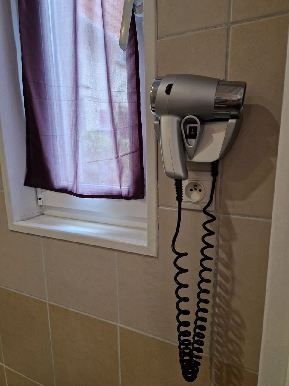 Standard Double Room | Bathroom | Shower, hair dryer, towels, soap