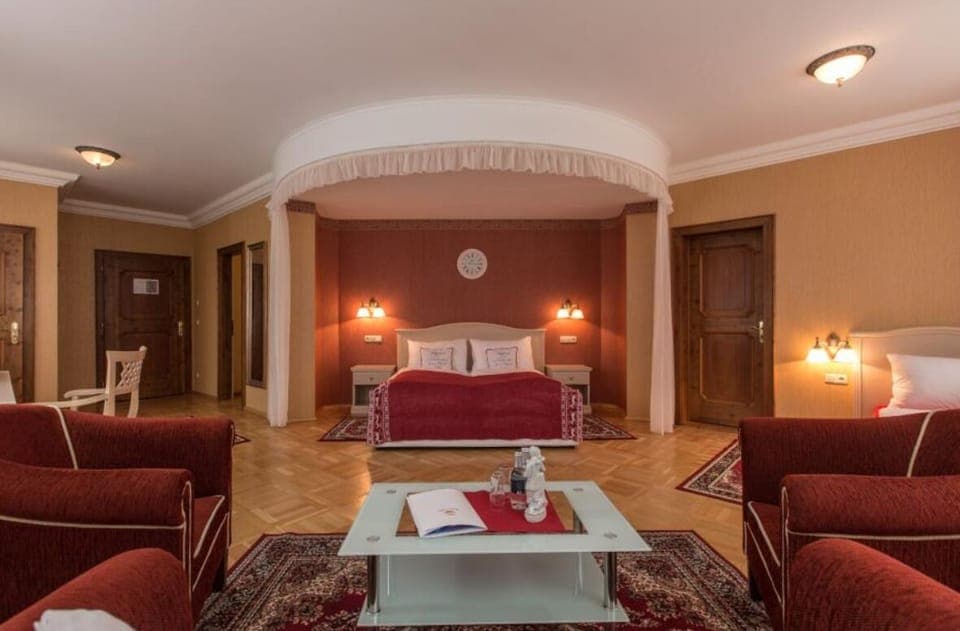 Hypo-allergenic bedding, pillowtop beds, individually furnished