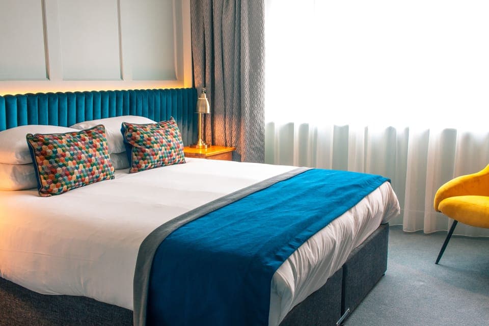 Double Room | Desk, soundproofing, free WiFi, bed sheets