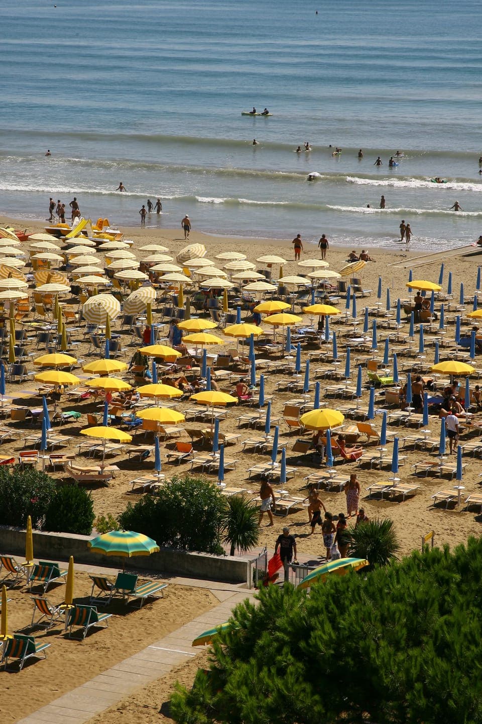 Beach nearby, sun loungers, beach umbrellas