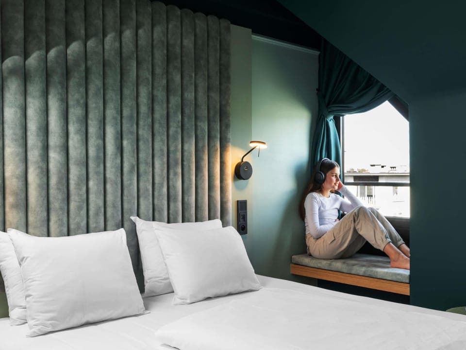 Family Room, Multiple Beds | Premium bedding, desk, free WiFi, bed sheets