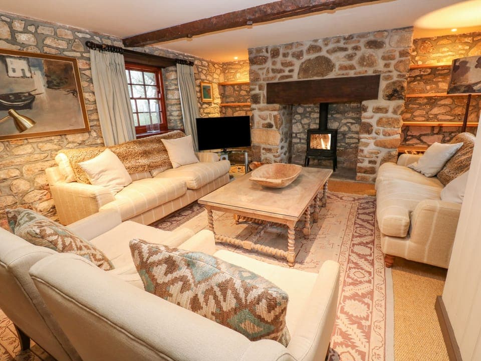 Cottage | Interior