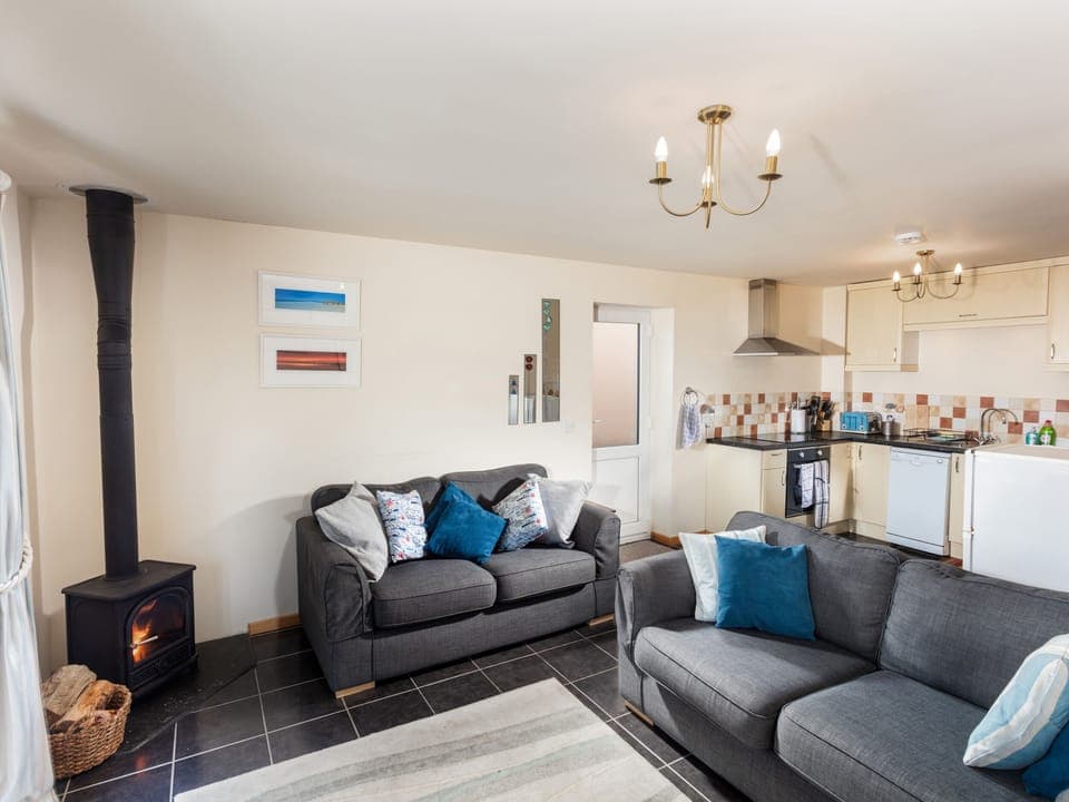 Cottage | Living area | TV, DVD player