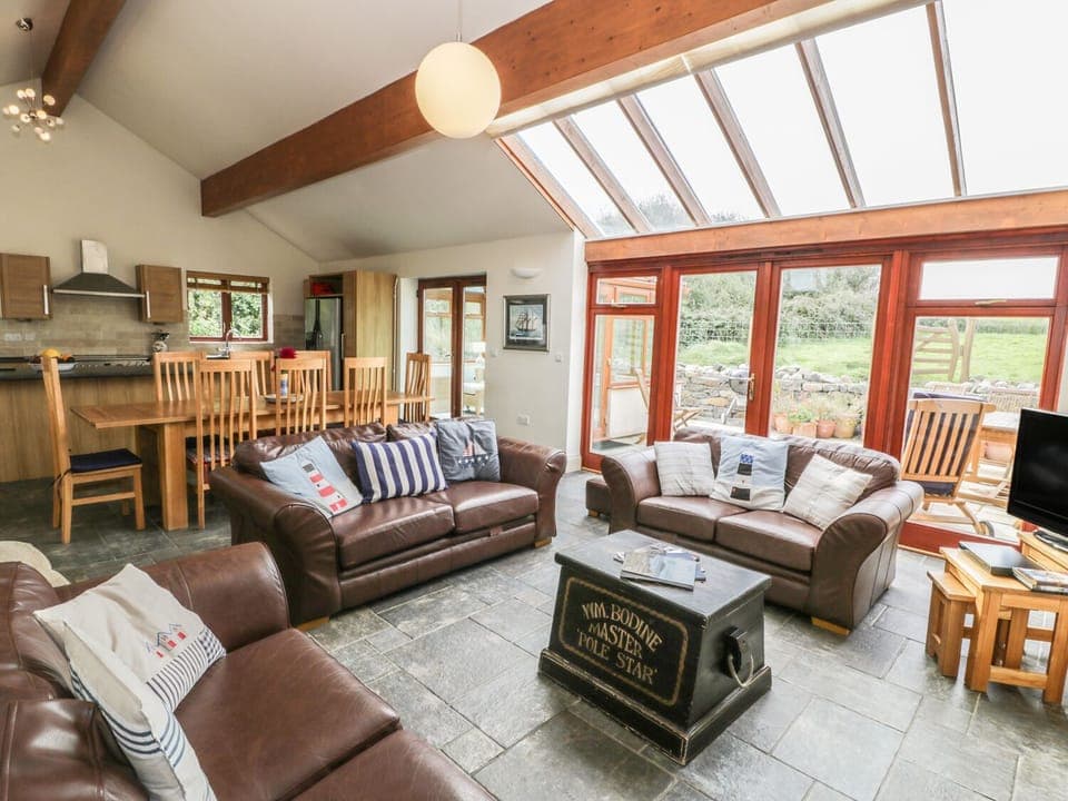 Cottage | Living room | TV, DVD player