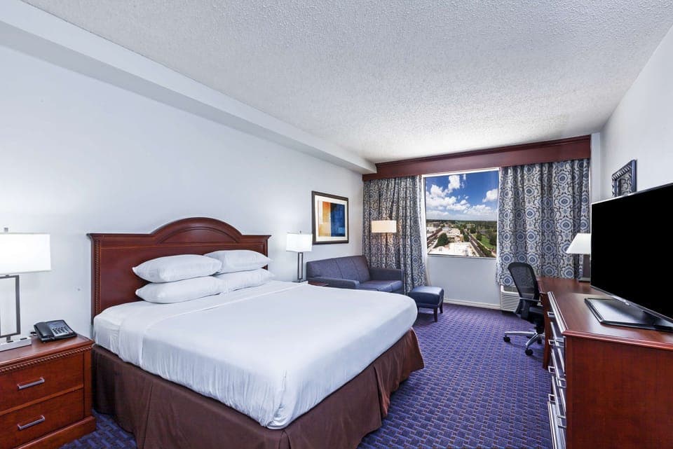 Premium bedding, pillowtop beds, in-room safe, desk