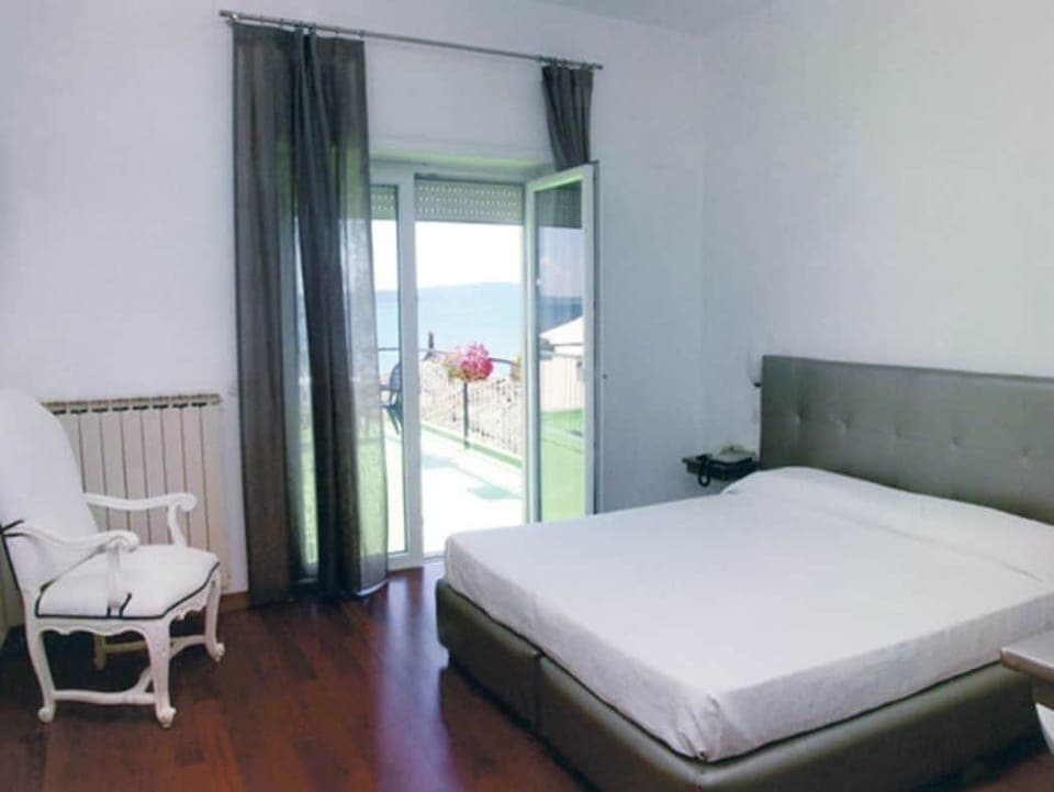 Double or Twin Room | Cribs/infant beds, rollaway beds, free WiFi, bed sheets