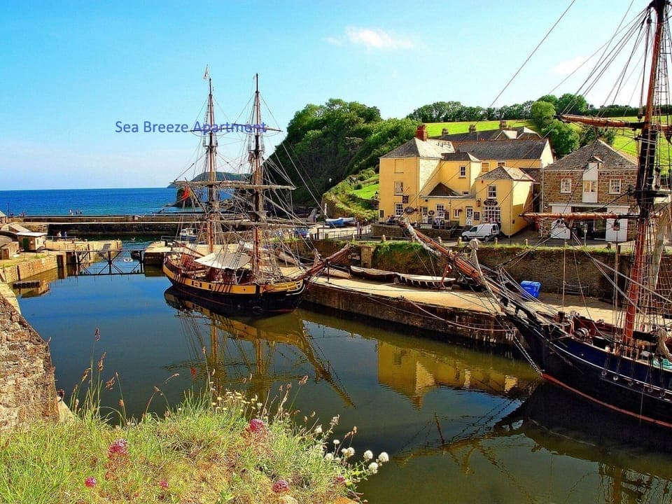 Luxury Apartment, Private Bathroom, Sea View | Miscellaneous