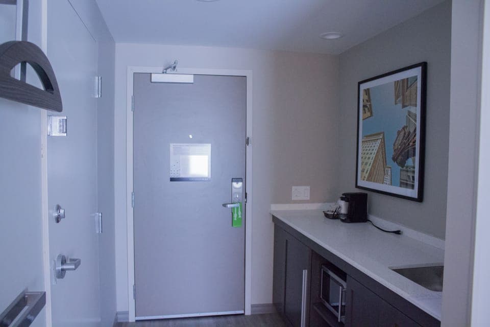 Fridge, microwave, coffee/tea maker