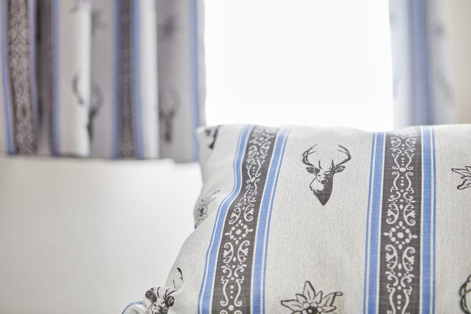 Comfort Single Room, Mountainside | Hypo-allergenic bedding, minibar, desk, blackout drapes