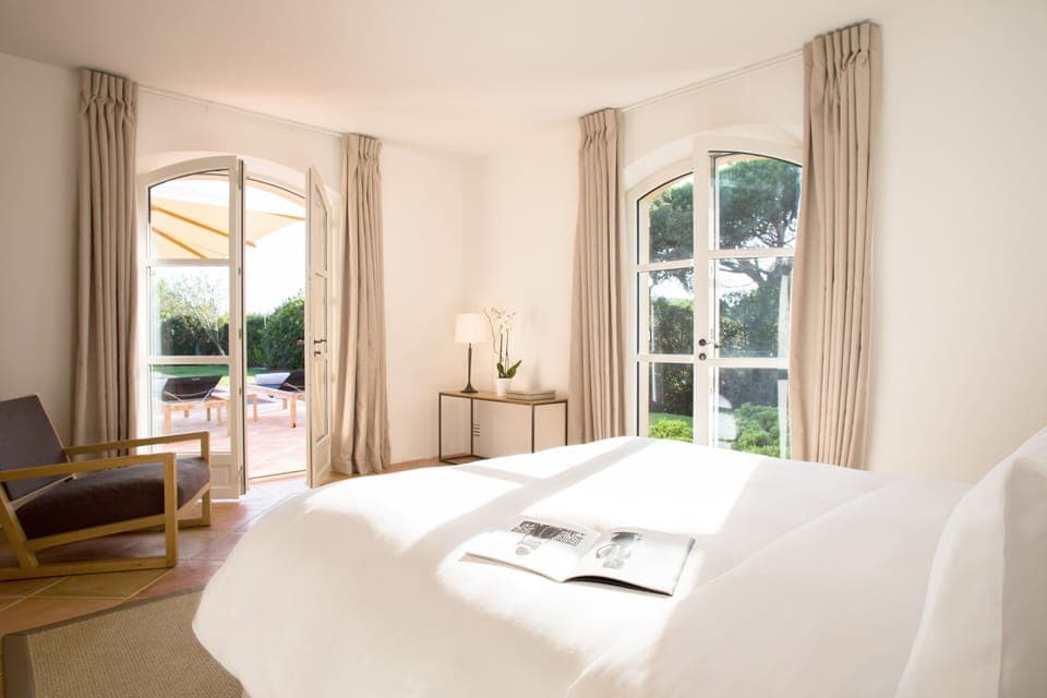 Free minibar items, in-room safe, blackout drapes, iron/ironing board