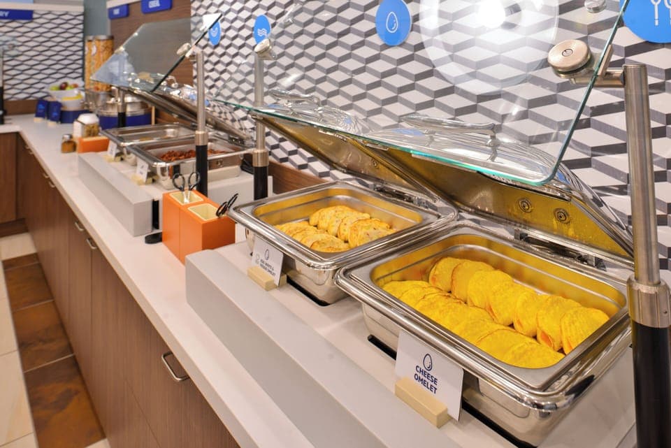 Free daily self-serve breakfast