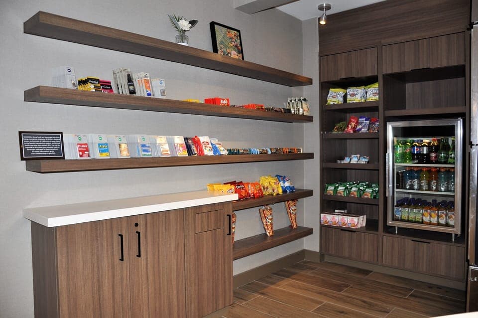 Snack bar