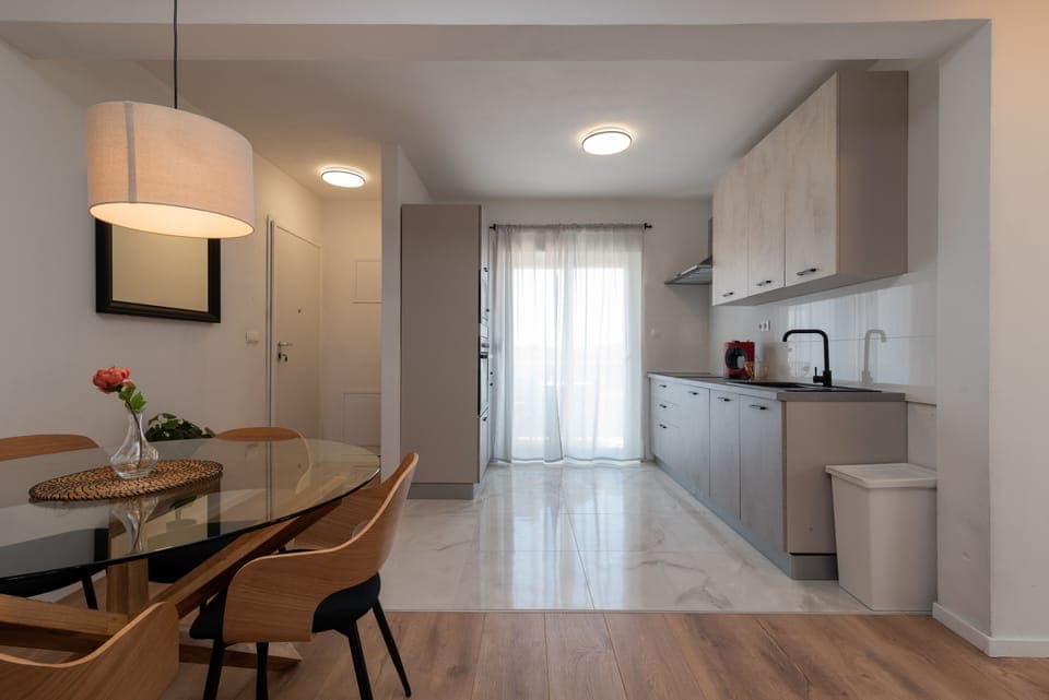 Luxury Apartment | Private kitchen | Microwave, oven, stovetop, coffee/tea maker