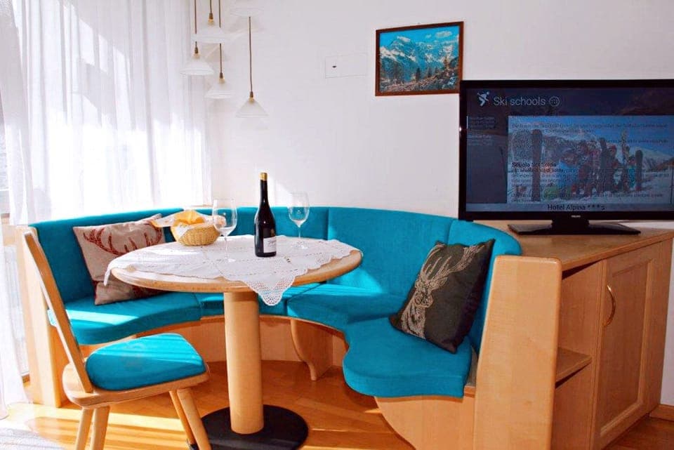 Family Room | Private kitchenette