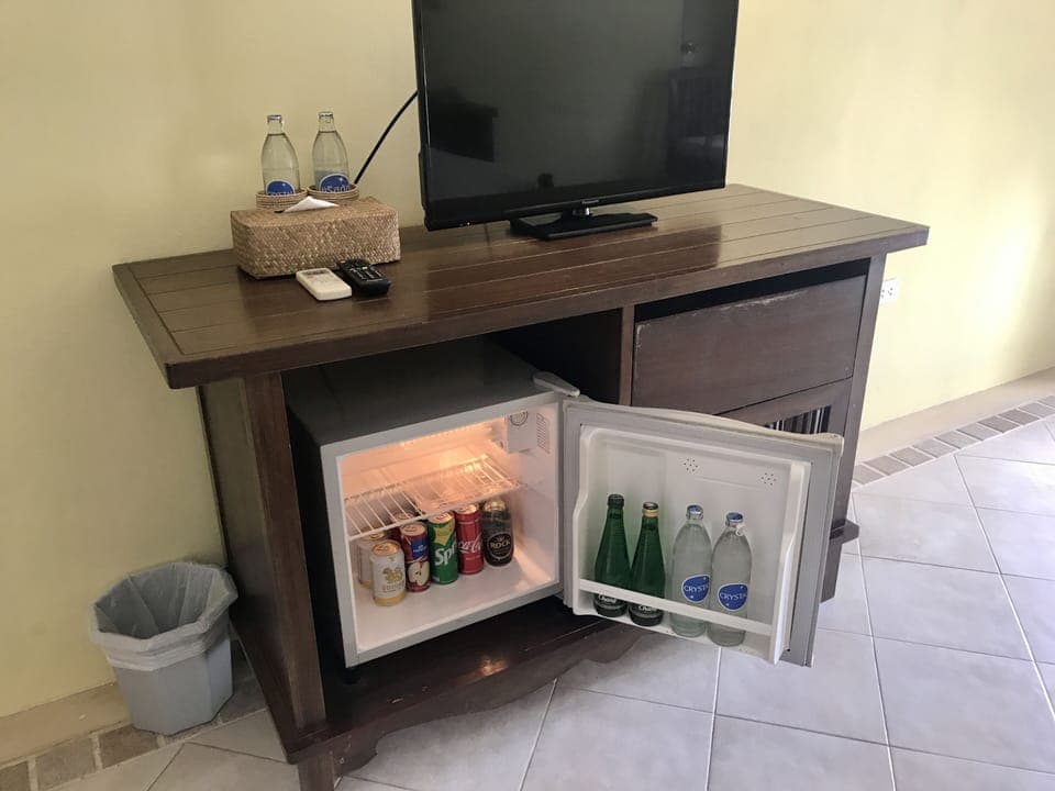 Premium Double Room, 1 Bedroom, Garden View | Television