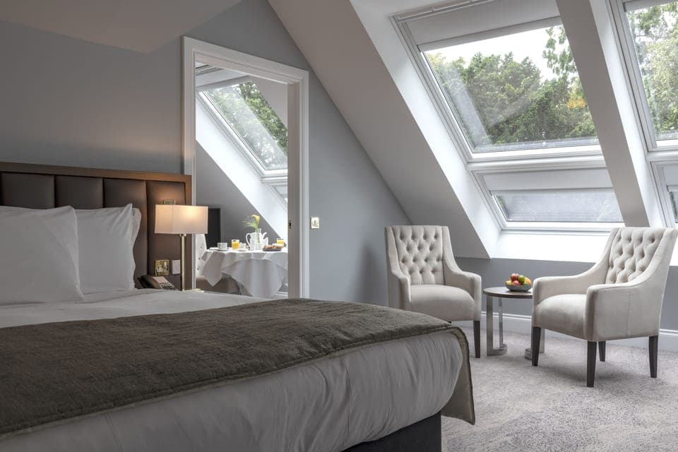 Premium bedding, minibar, in-room safe, desk