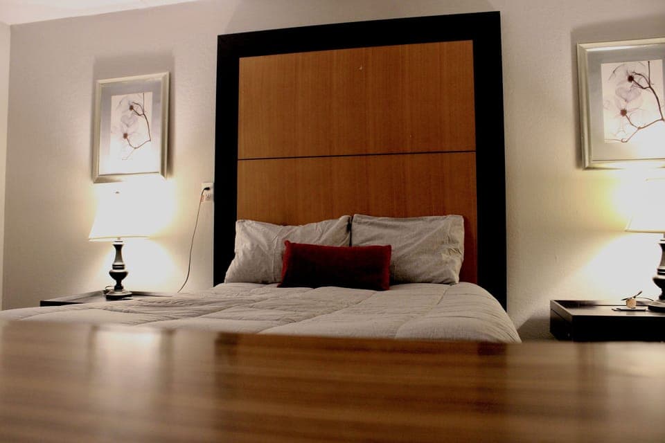 Desk, free WiFi, bed sheets, wheelchair access