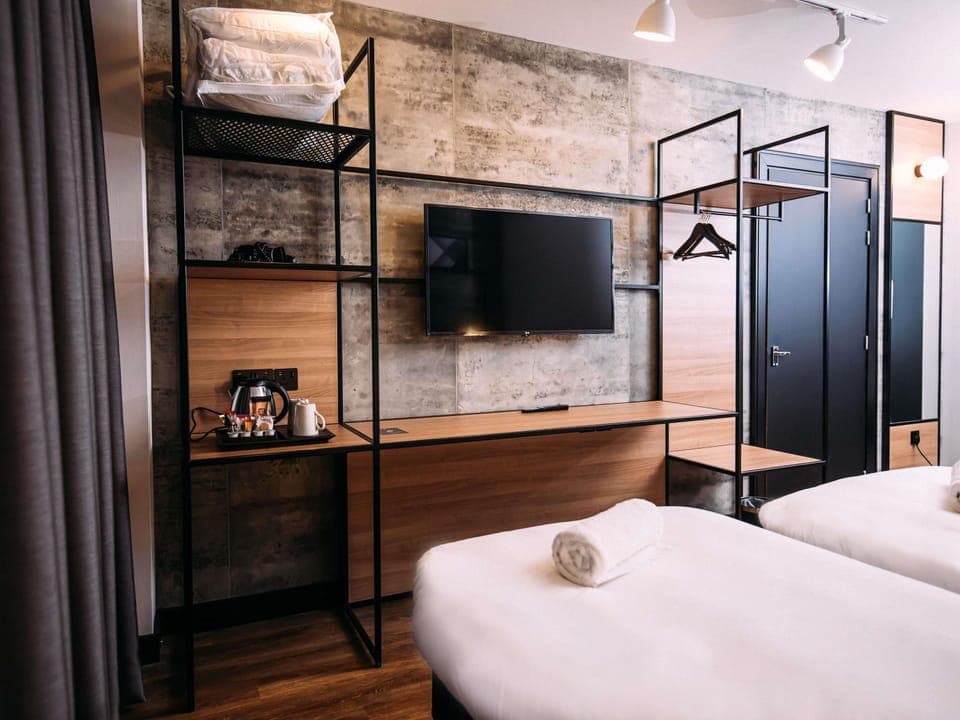 Desk, iron/ironing board, free WiFi, bed sheets