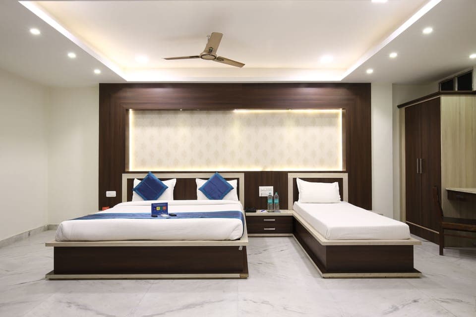 Family Room, 1 Double Bed, Non Smoking | Balcony view