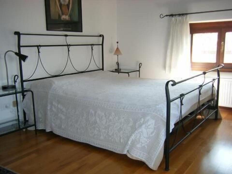 Family Room, Multiple Beds, Shared Bathroom | Blackout drapes, free WiFi, bed sheets