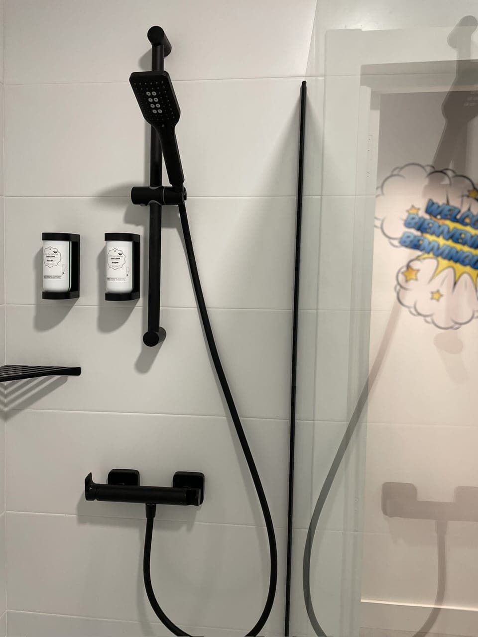 Free toiletries, towels